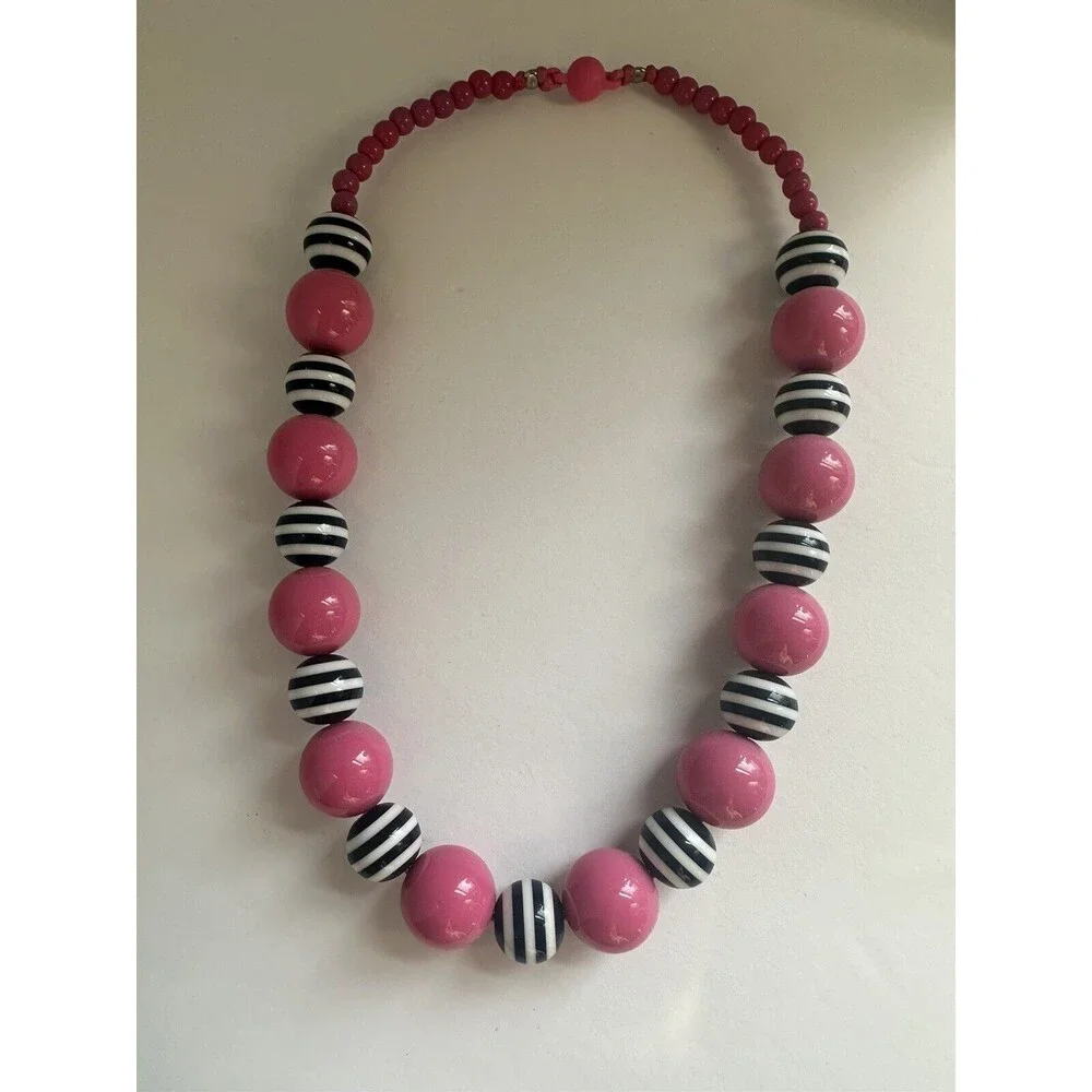 2013 Gymboree - Blooming Nautical USA Stripe Necklace discoloration on clasp